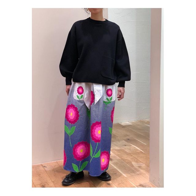 INSTAGRAM